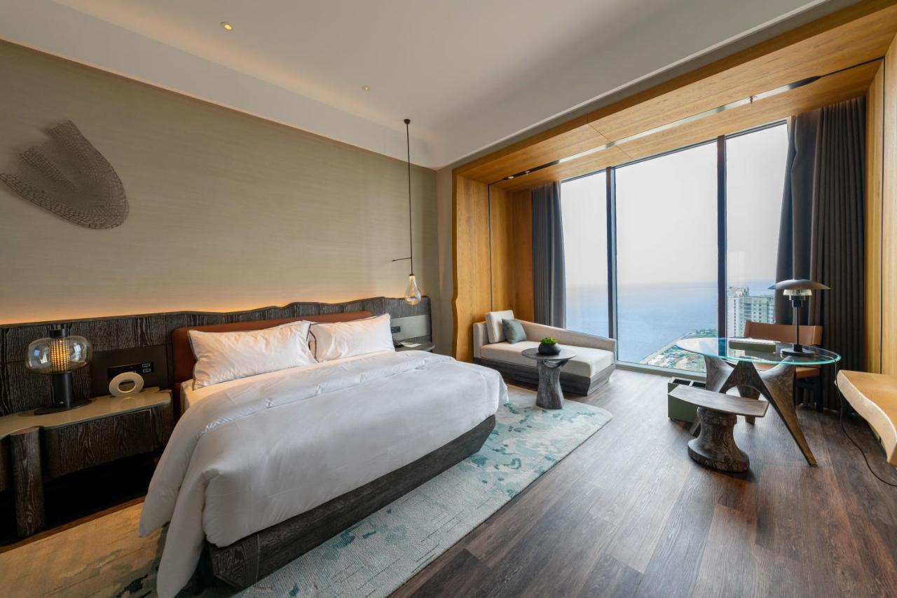 The Westin Yantai Hotell Eksteriør bilde