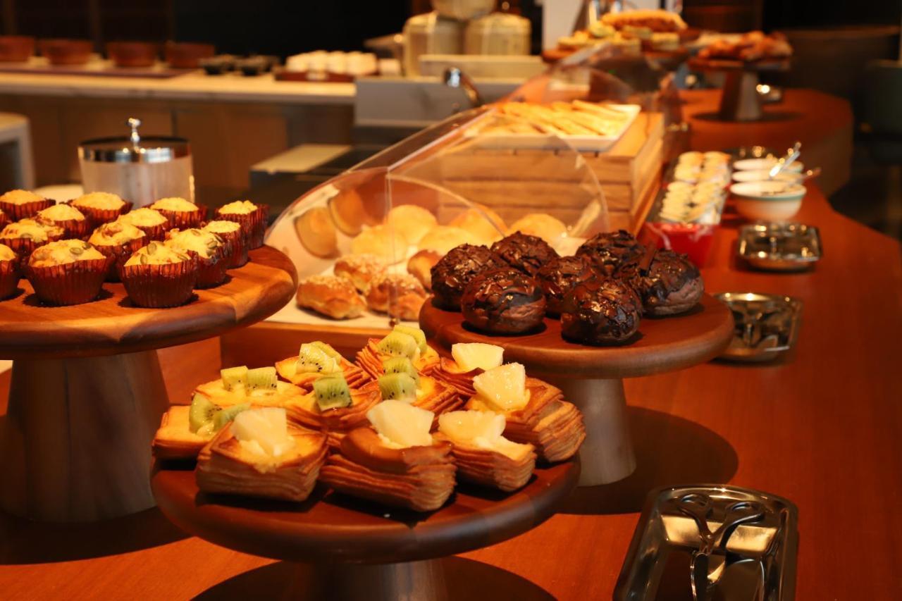 The Westin Yantai Hotell Eksteriør bilde