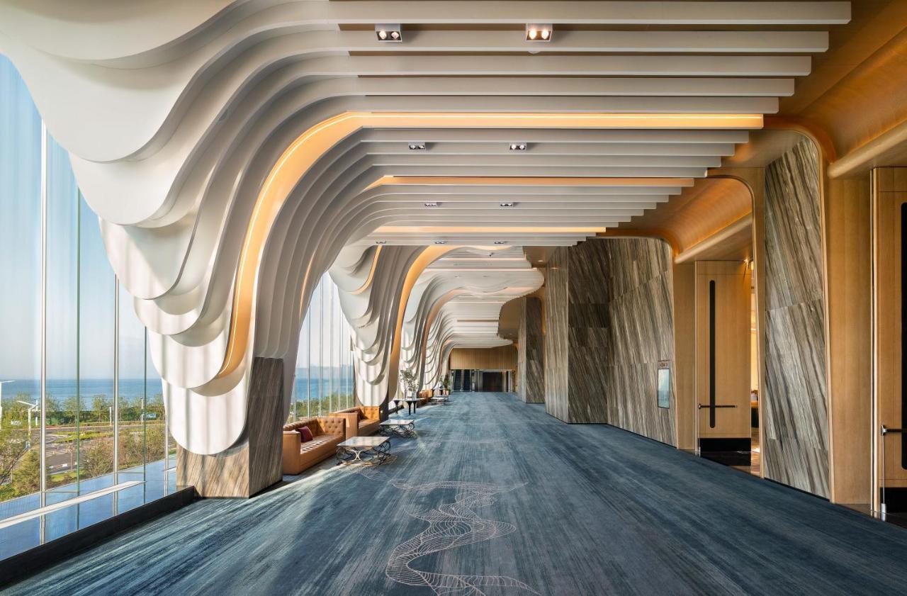 The Westin Yantai Hotell Eksteriør bilde